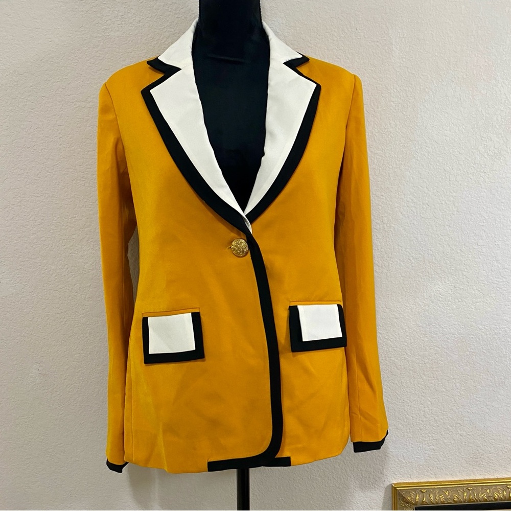 NWT OLARSGRACE Chic Mustard Blazer with Contrast Trim, Gold Buttons